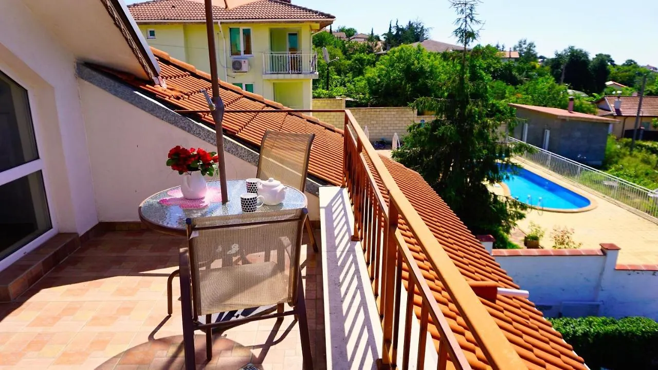 Вила Сънрайз - Villa Sunrise Varna